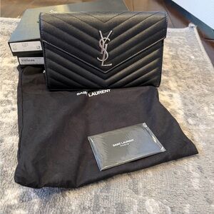 100% Authentic YSL CLASSIC CASSANDRE CHAIN WALLET IN GRAIN DE POUDRE LEATHER